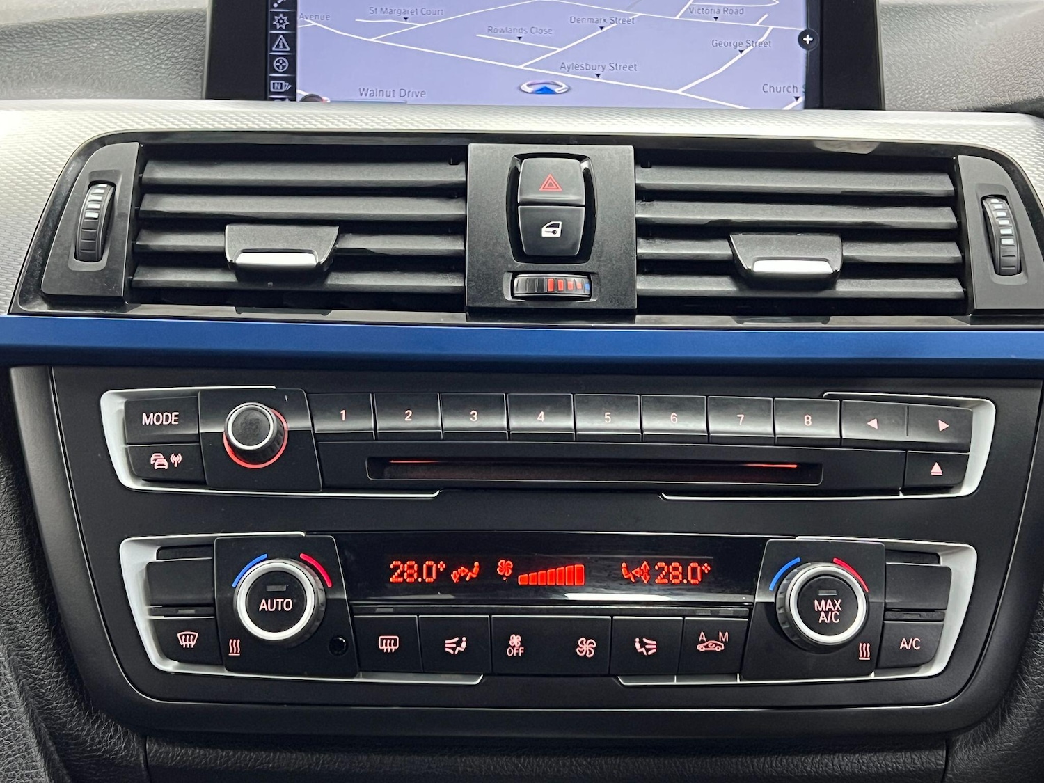 Used BMW 3 Series 2013 for sale - 77163307: Photo 44