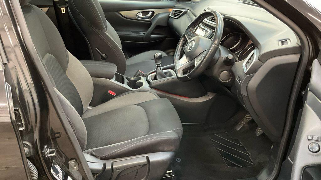 Used Nissan Qashqai 2018 for sale - 76898380: Photo 15