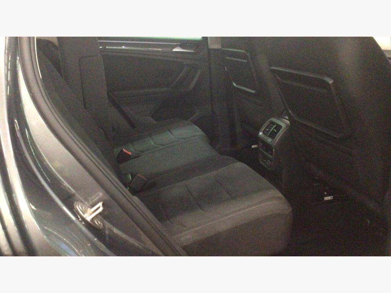 Used Volkswagen Tiguan 2018 for sale - 77743912: Photo 12