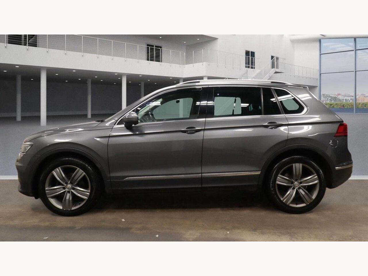 Used Volkswagen Tiguan 2018 for sale - 77743912: Photo 4