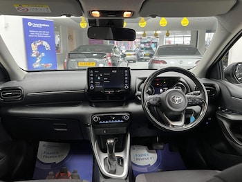 Used Toyota Yaris 2023 for sale - 78246457: Photo