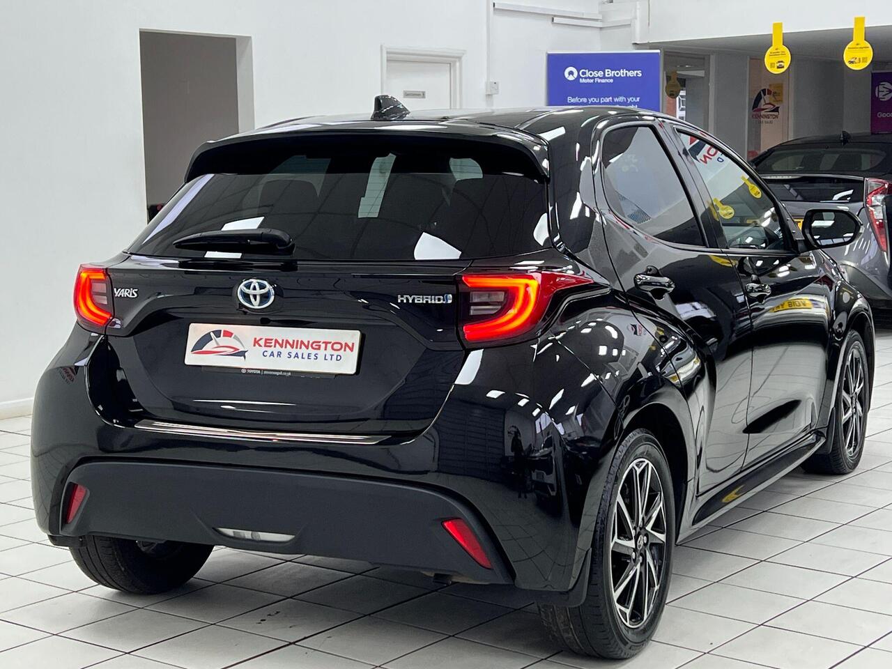 Used Toyota Yaris 2023 for sale - 77743868: Photo 18