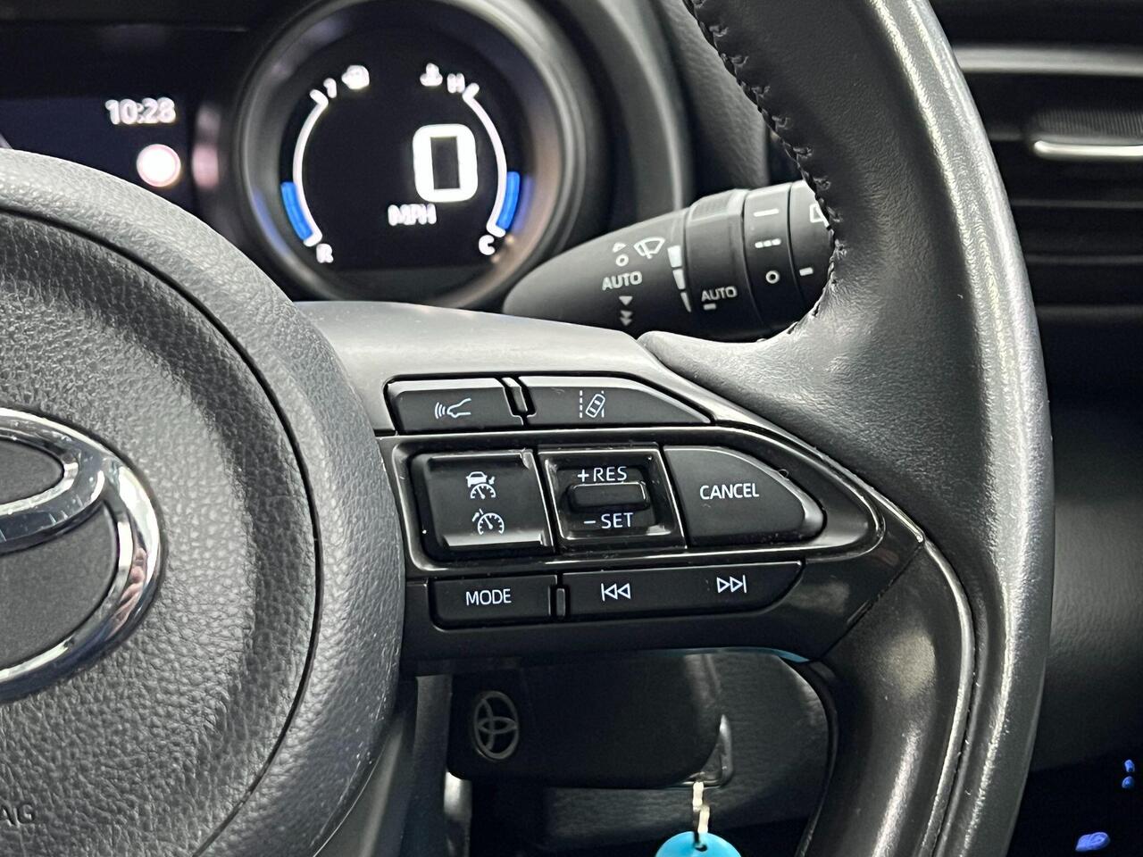 Used Toyota Yaris 2023 for sale - 77743868: Photo 29