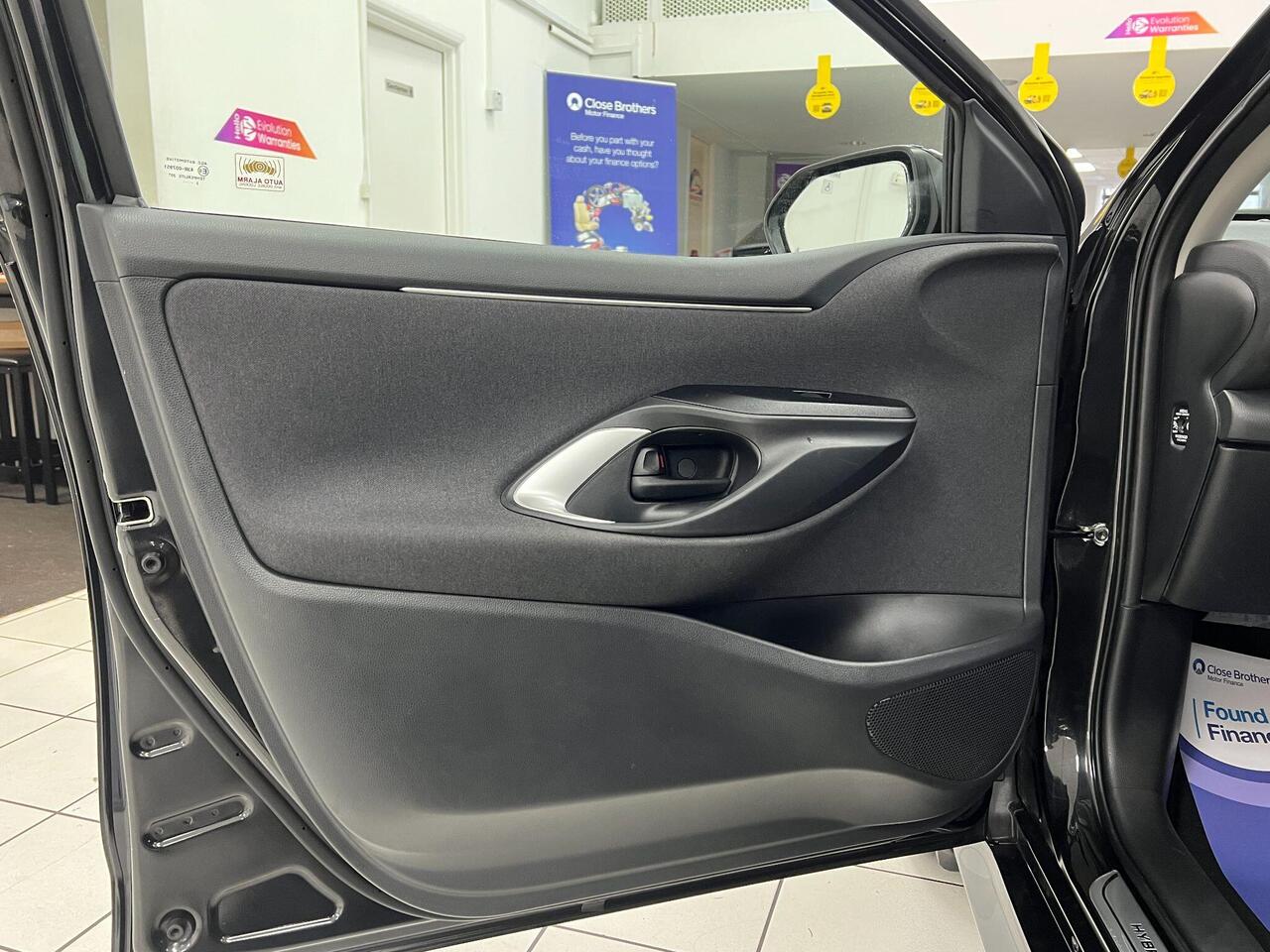 Used Toyota Yaris 2023 for sale - 77743868: Photo 37