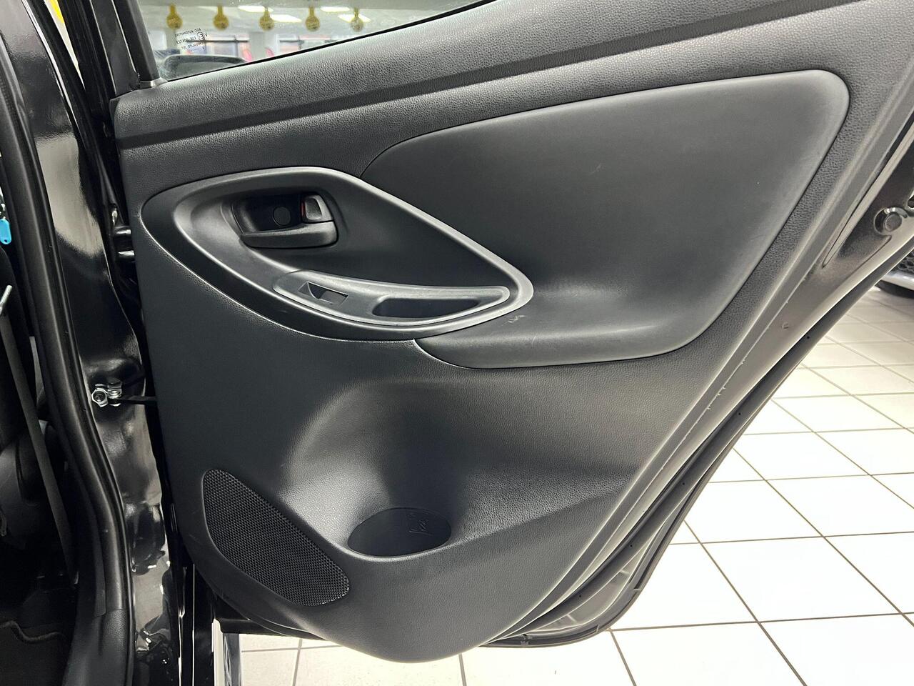 Used Toyota Yaris 2023 for sale - 77743868: Photo 39