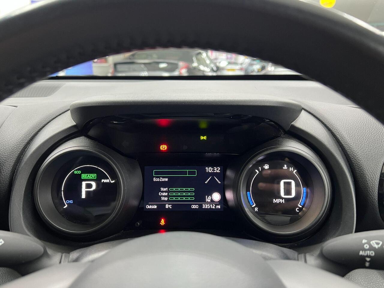 Used Toyota Yaris 2023 for sale - 77743868: Photo 68