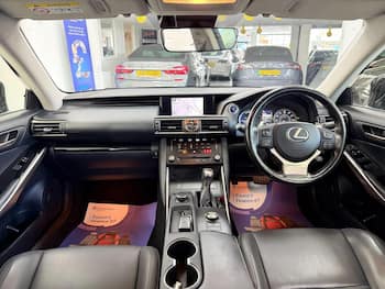 Used Lexus IS 2018 for sale - 79875721: Photo