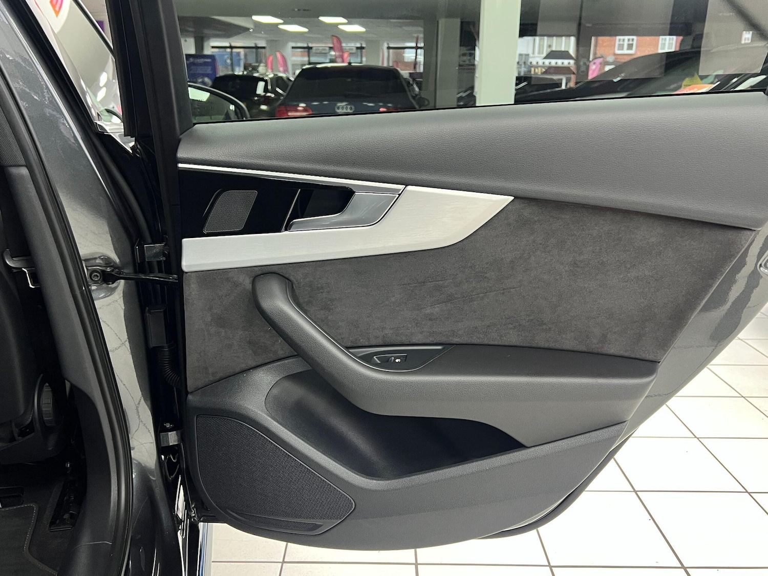 Used Audi A4 2020 for sale - 77057589: Photo 34