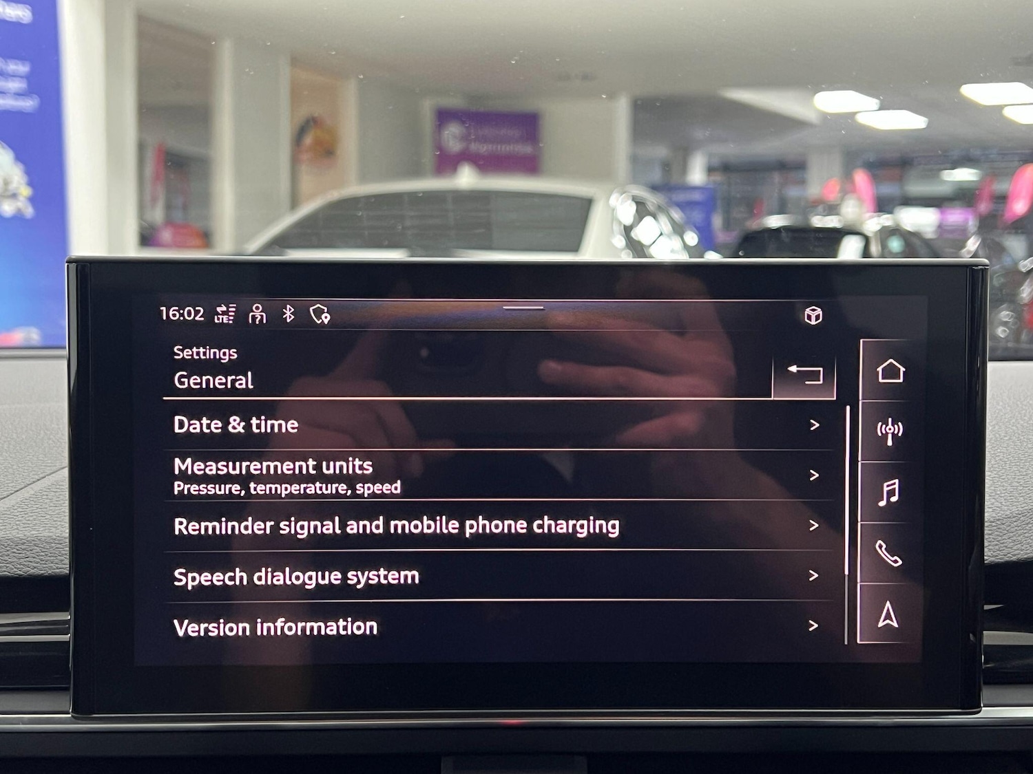 Used Audi A4 2020 for sale - 77057589: Photo 65