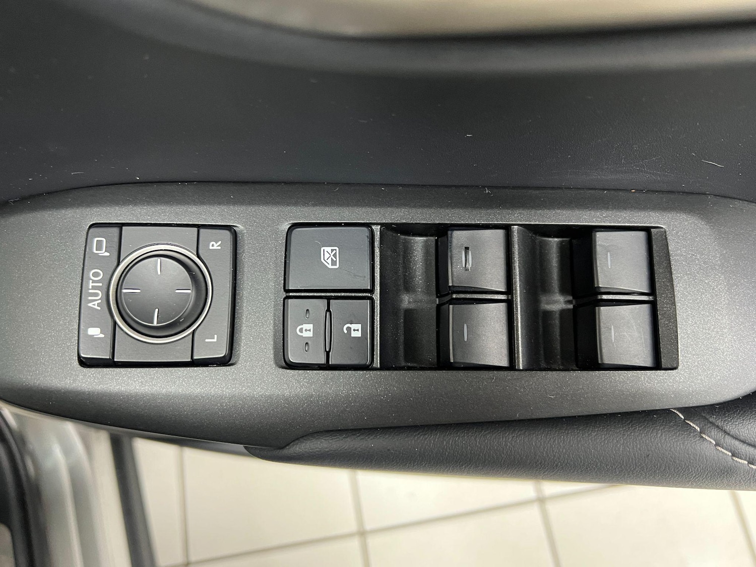 Used Lexus NX 2016 for sale - 77559526: Photo 27