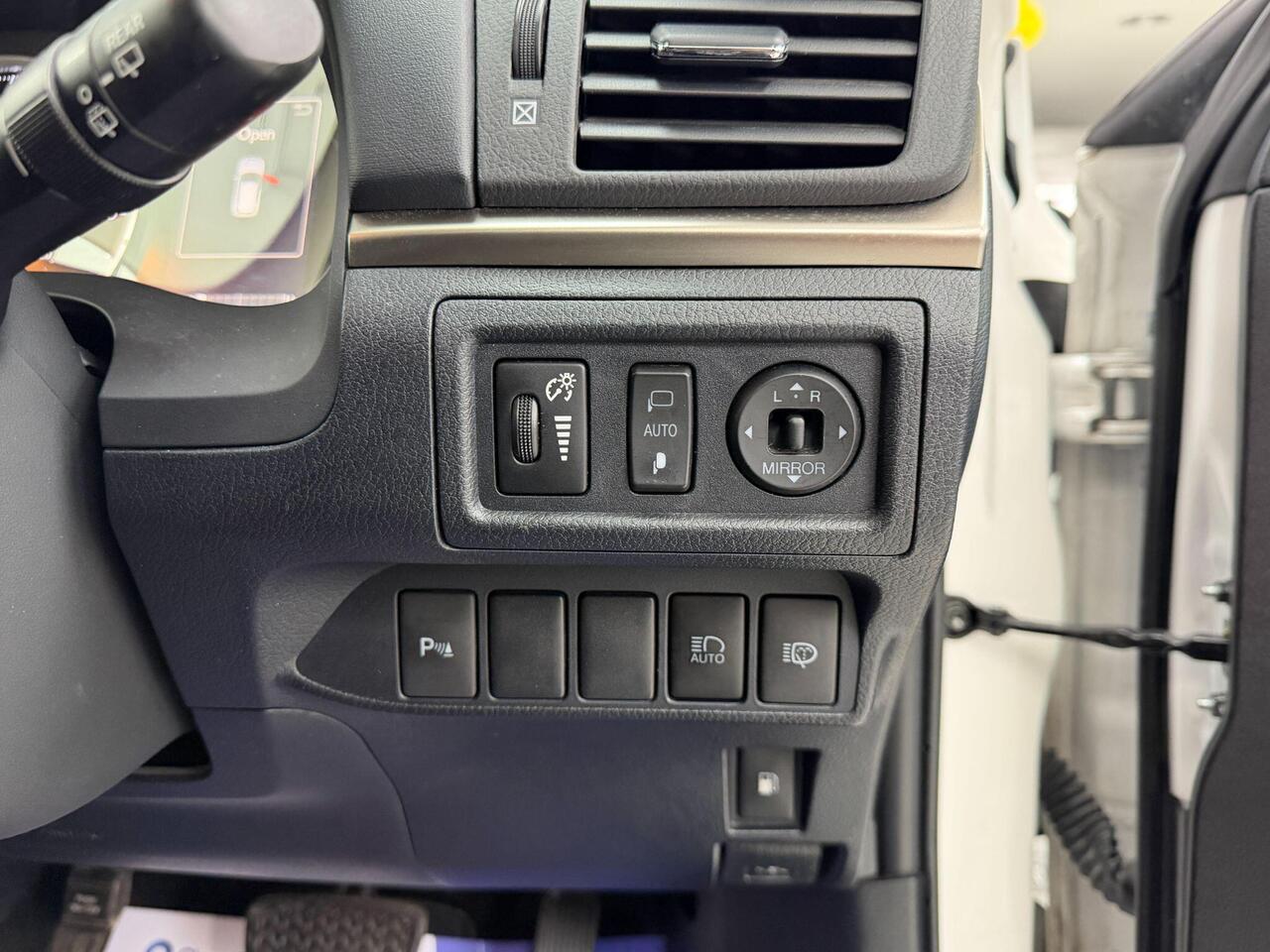 Used Lexus CT 2017 for sale - 77743882: Photo 24