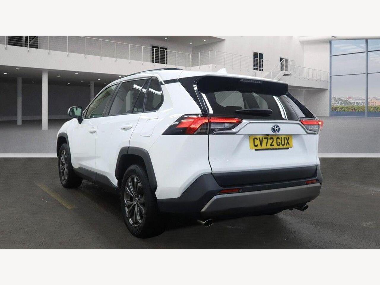 Used Toyota RAV4 2022 for sale - 77826229: Photo 5