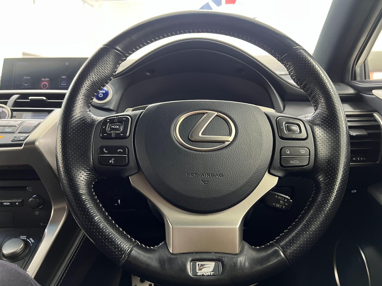 Used Lexus NX 2016 for sale - 76898288: Photo 3
