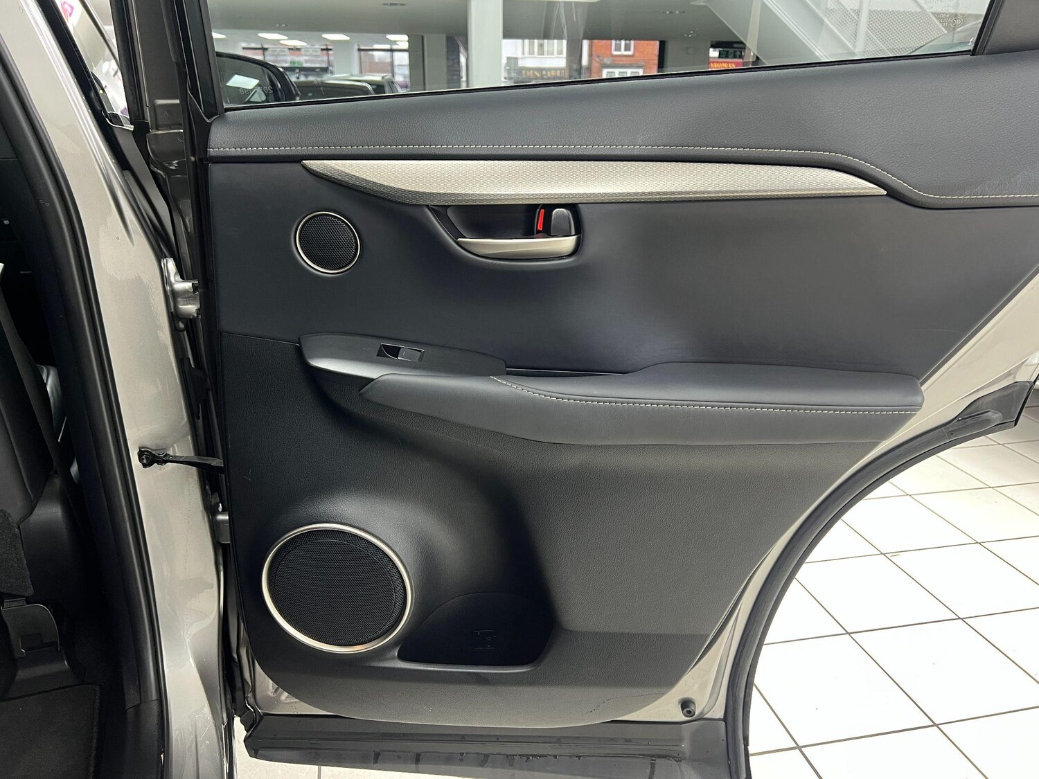 Used Lexus NX 2016 for sale - 76898288: Photo 39