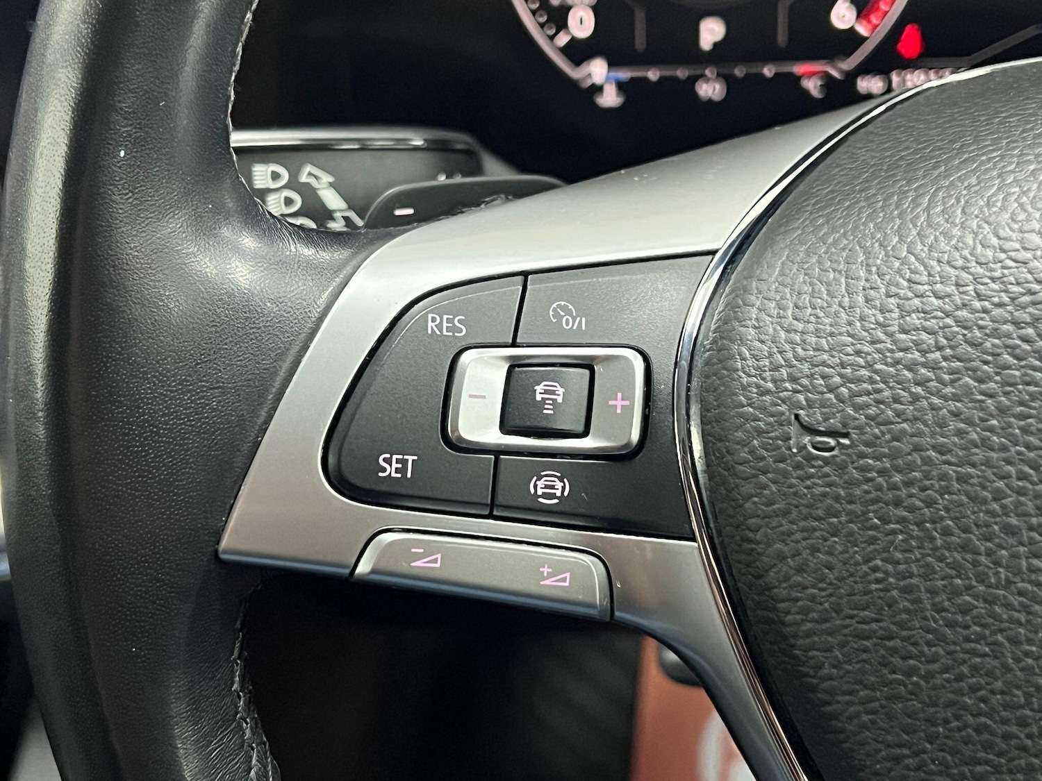 Used Volkswagen Touareg 2020 for sale - 76898293: Photo 27