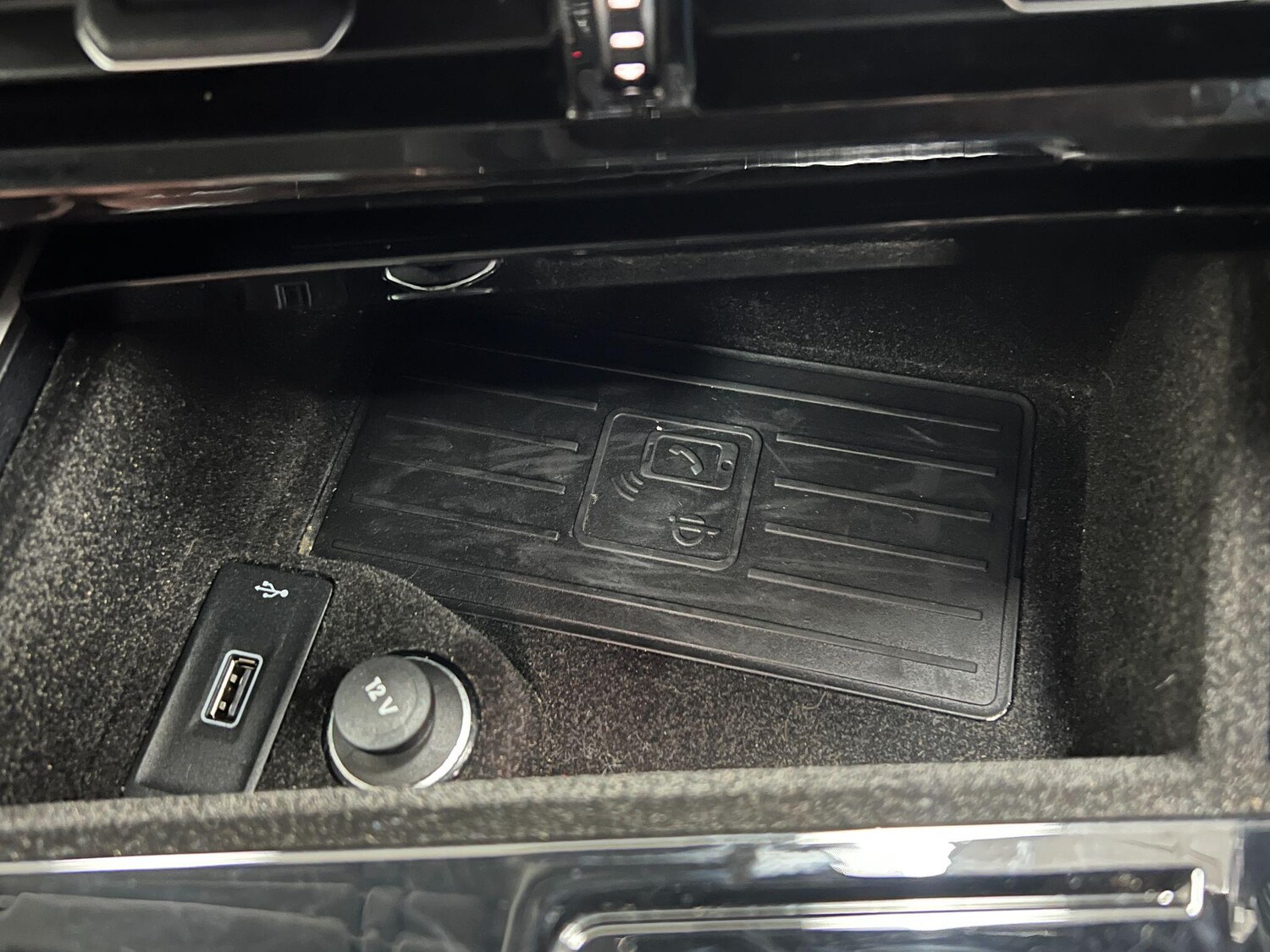 Used Volkswagen Touareg 2020 for sale - 76898293: Photo 90