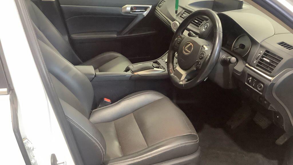 Used Lexus CT 2017 for sale - 77278854: Photo 17