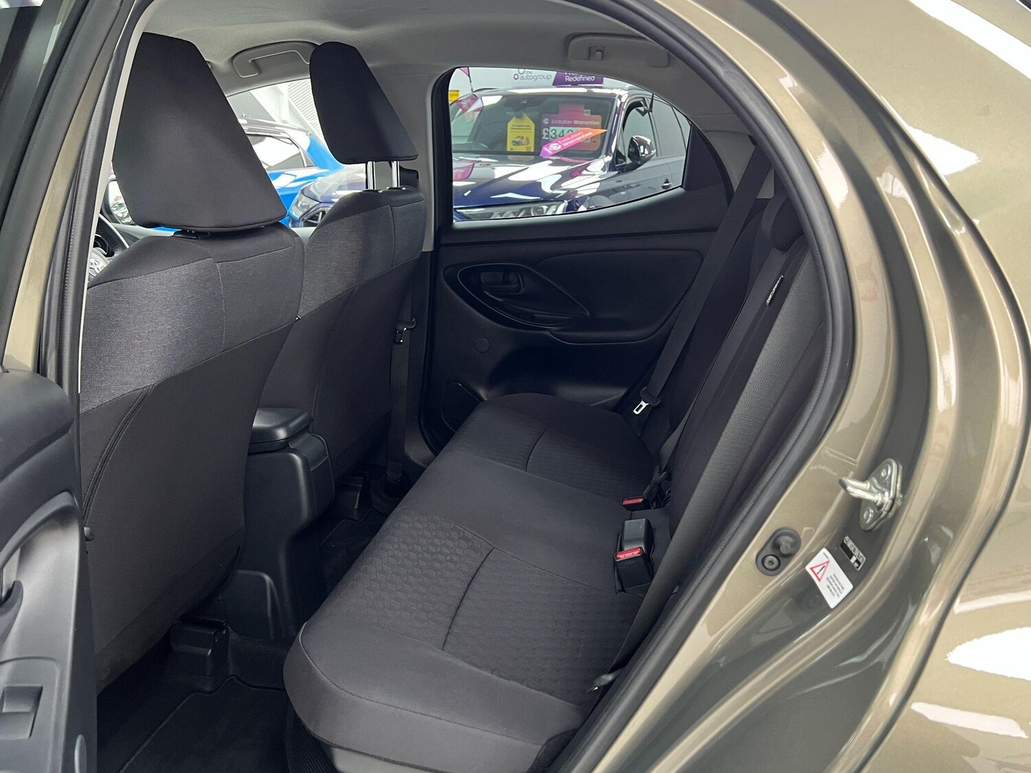 Used Toyota Yaris 2022 for sale - 77057450: Photo 22