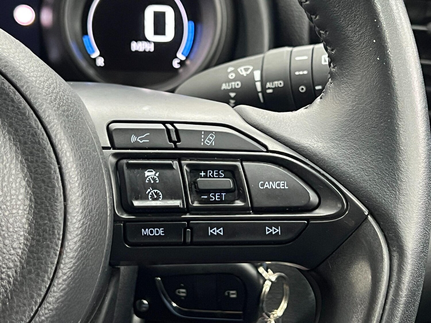 Used Toyota Yaris 2022 for sale - 77057450: Photo 27