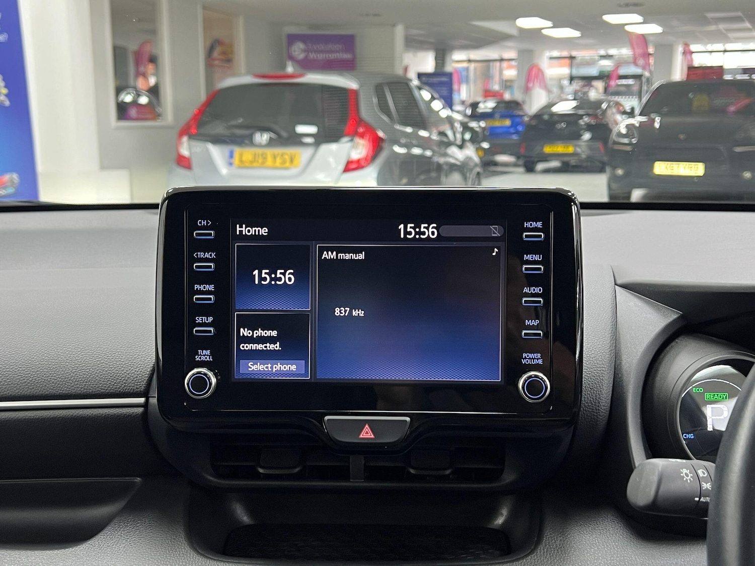 Used Toyota Yaris 2022 for sale - 77057450: Photo 42