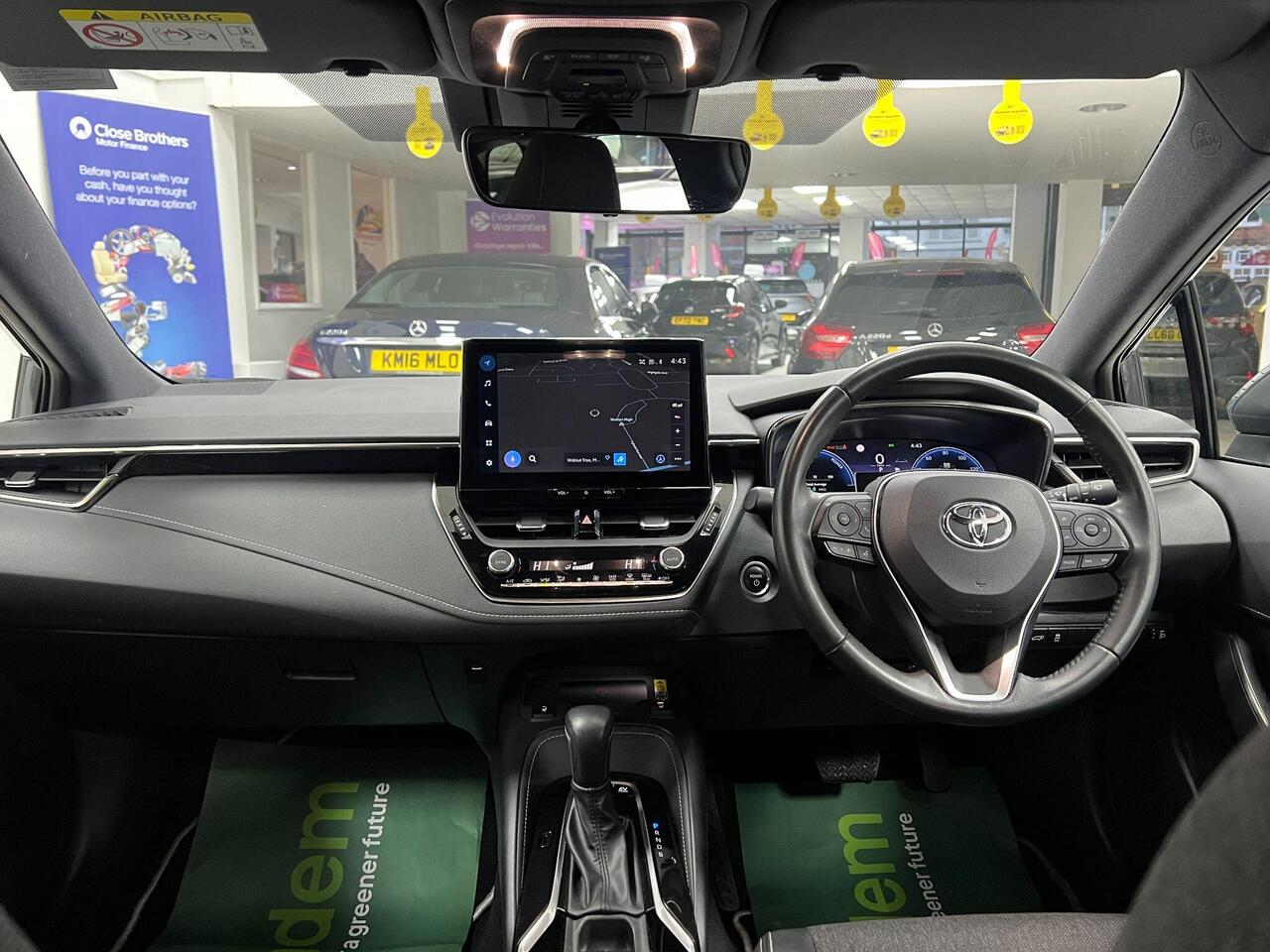 Used Toyota Corolla 2023 for sale - 77743896: Photo 2