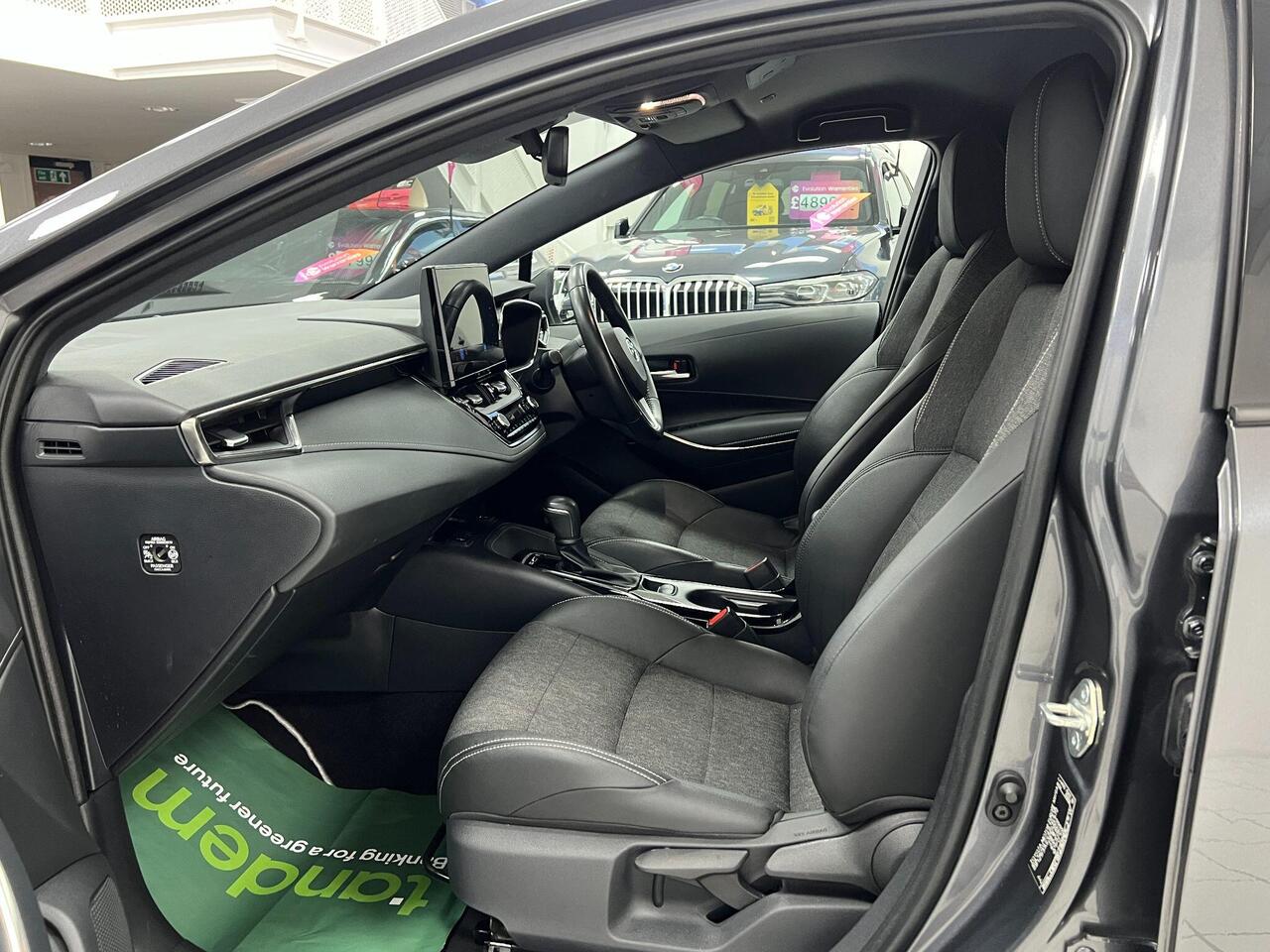 Used Toyota Corolla 2023 for sale - 77743896: Photo 97