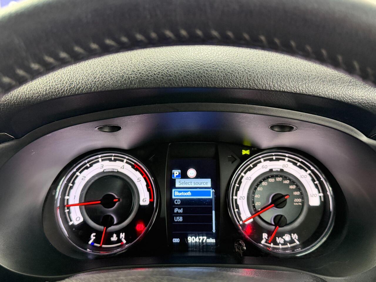 Used Toyota Hilux 2019 for sale - 77743898: Photo 38