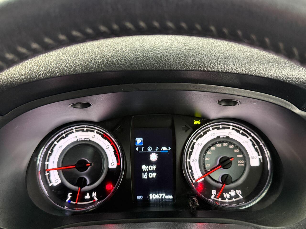 Used Toyota Hilux 2019 for sale - 77743898: Photo 39