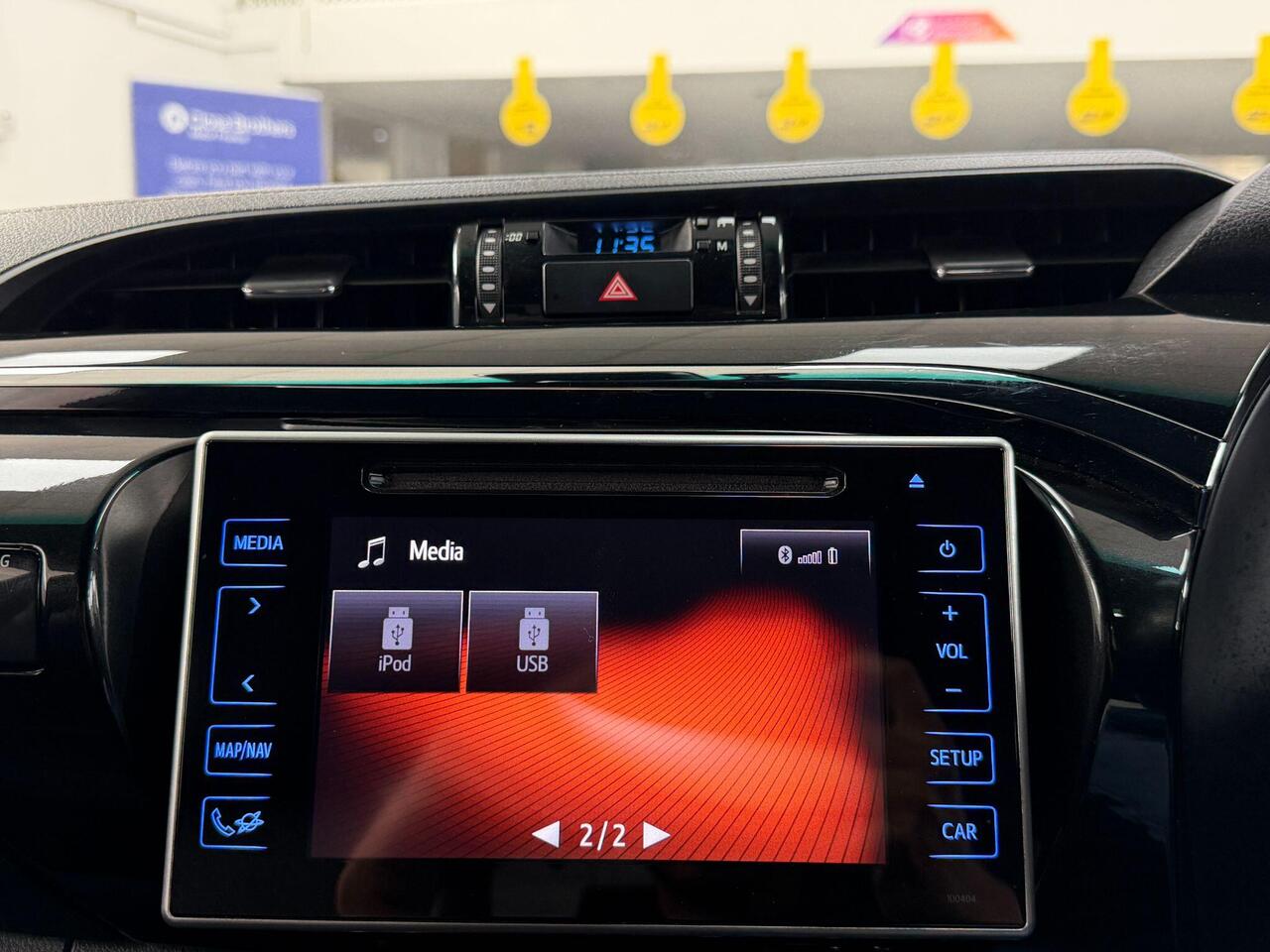 Used Toyota Hilux 2019 for sale - 77743898: Photo 46