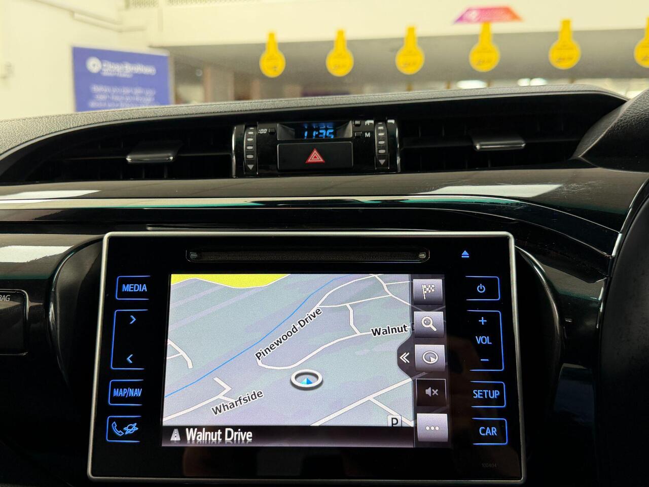 Used Toyota Hilux 2019 for sale - 77743898: Photo 47