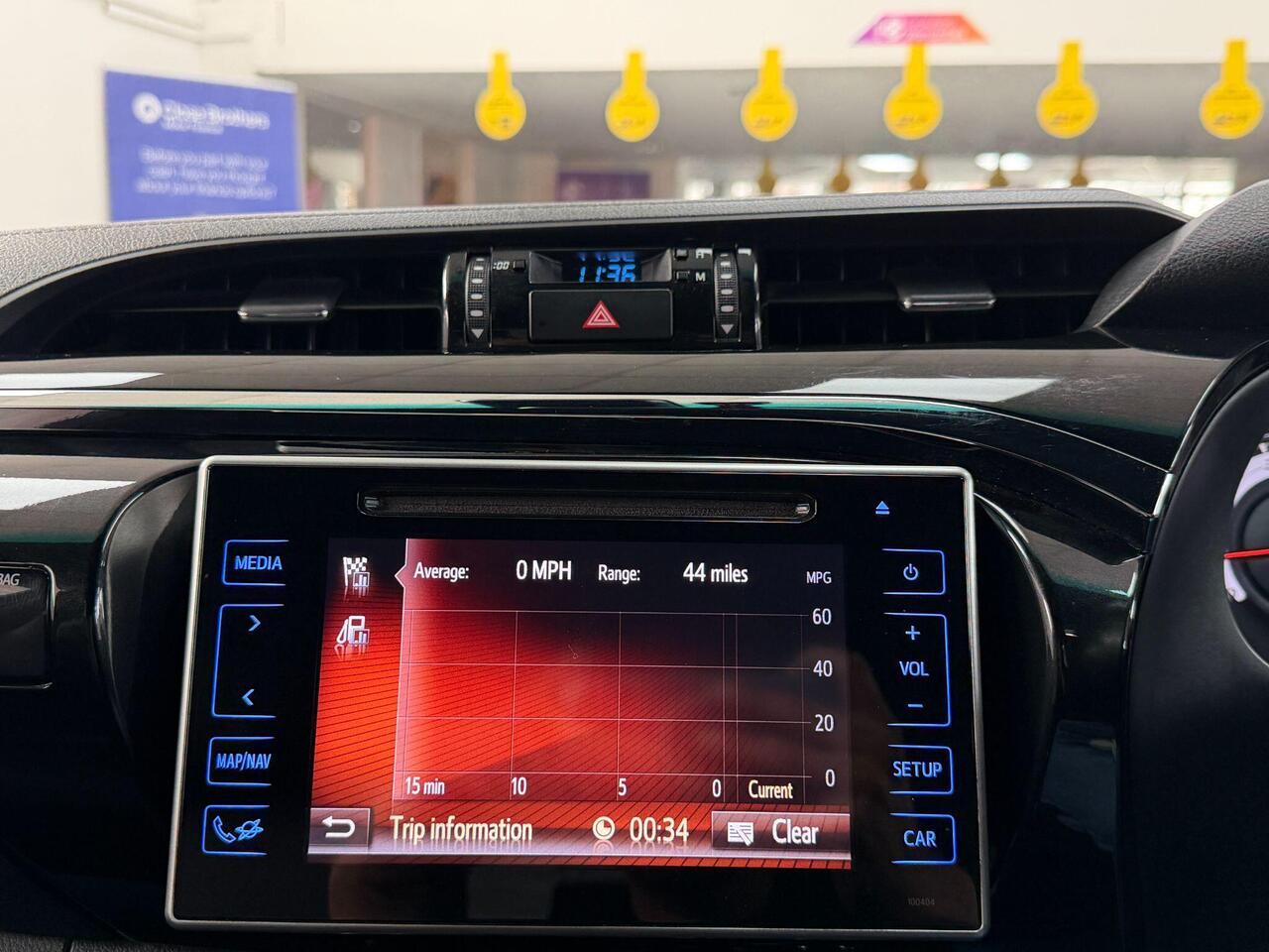 Used Toyota Hilux 2019 for sale - 77743898: Photo 53