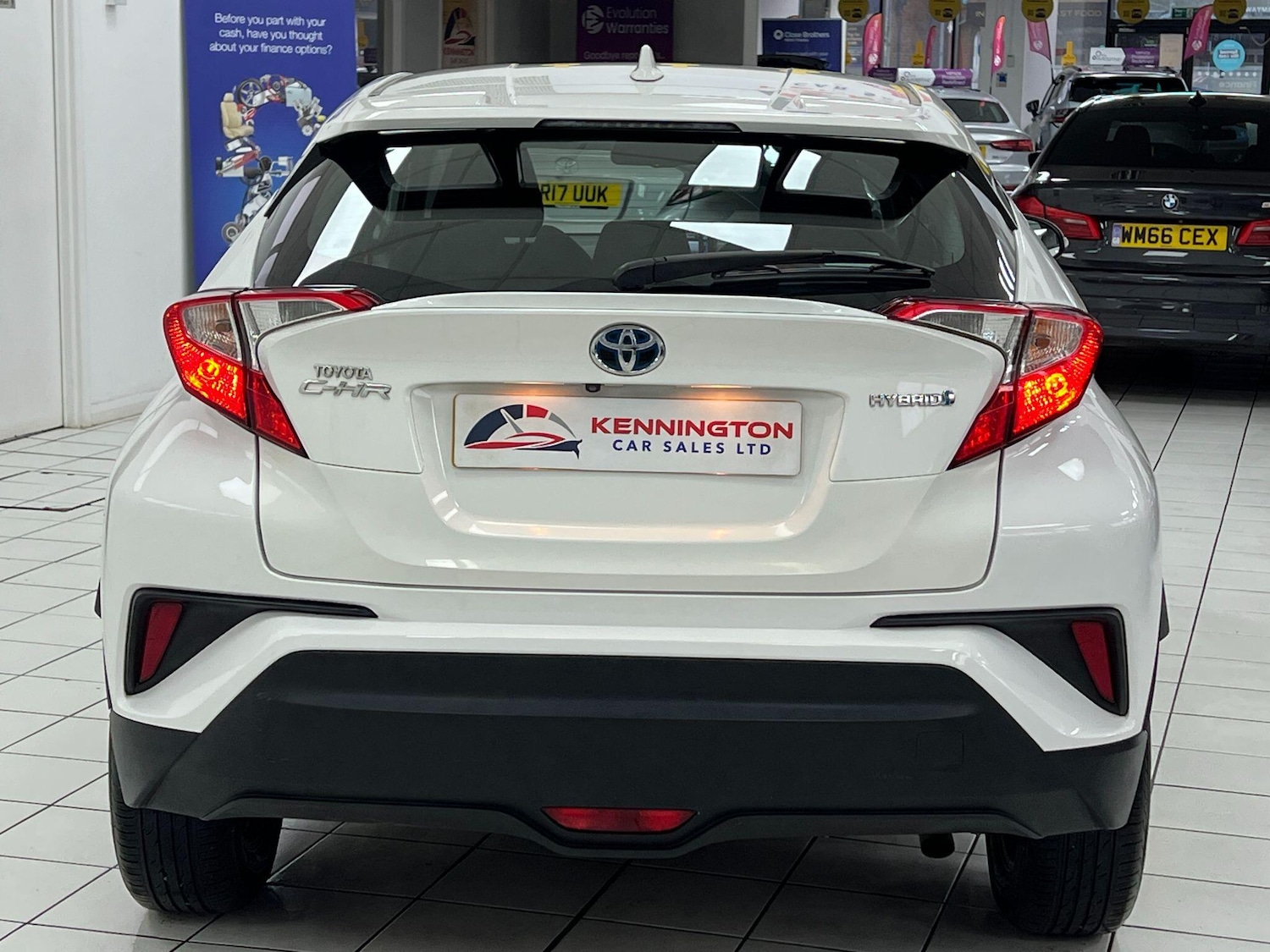 Used Toyota C-HR 2017 for sale - 77278752: Photo 17