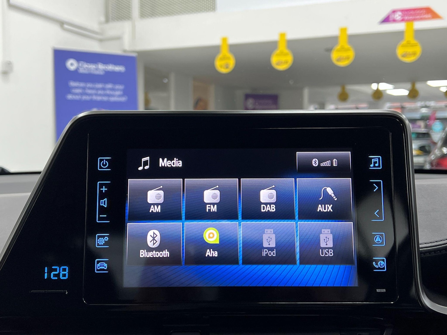 Used Toyota C-HR 2017 for sale - 77278752: Photo 49