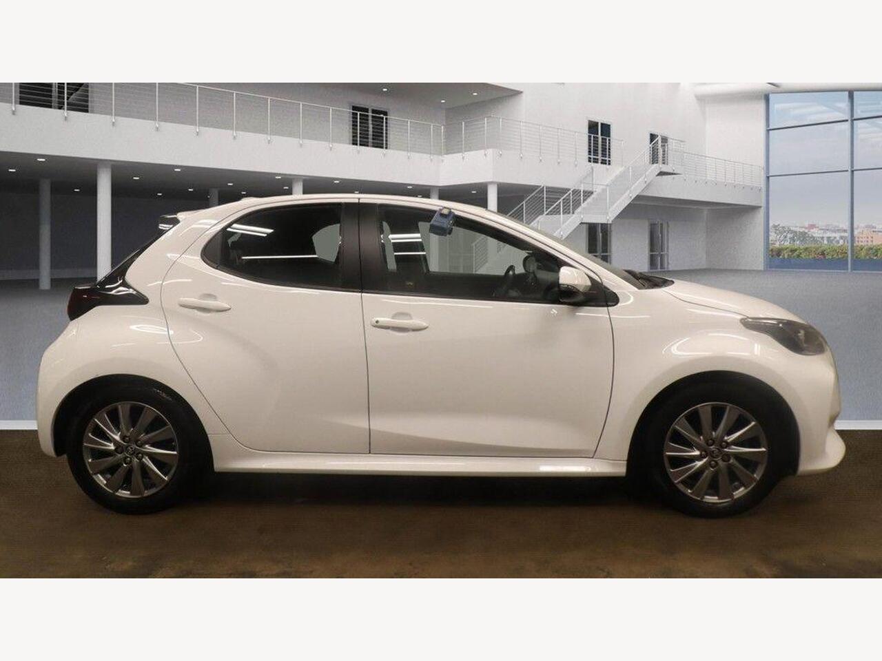 Used Toyota Yaris 2022 for sale - 77743906: Photo 9