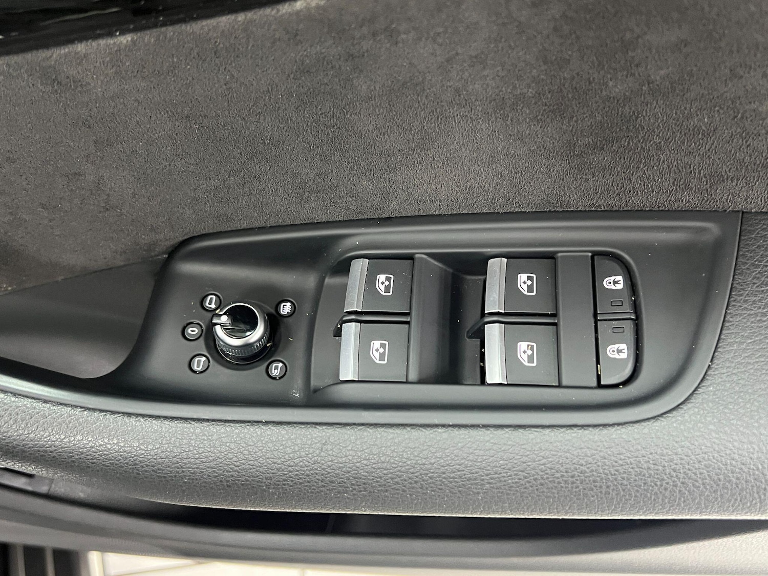 Used Audi Q7 2021 for sale - 76913158: Photo 34