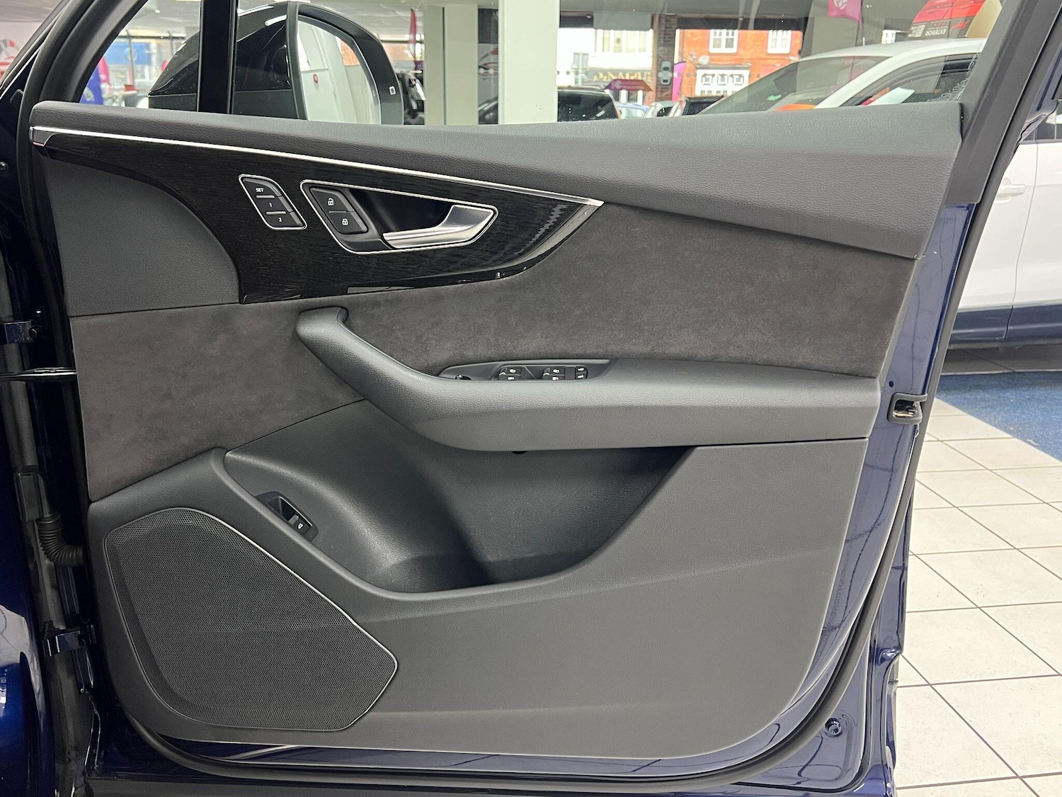 Used Audi Q7 2021 for sale - 76913158: Photo 48