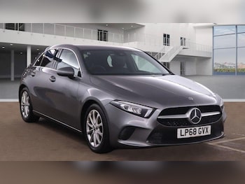 Used Mercedes-Benz A-Class 2018 for sale - 76899101: Photo