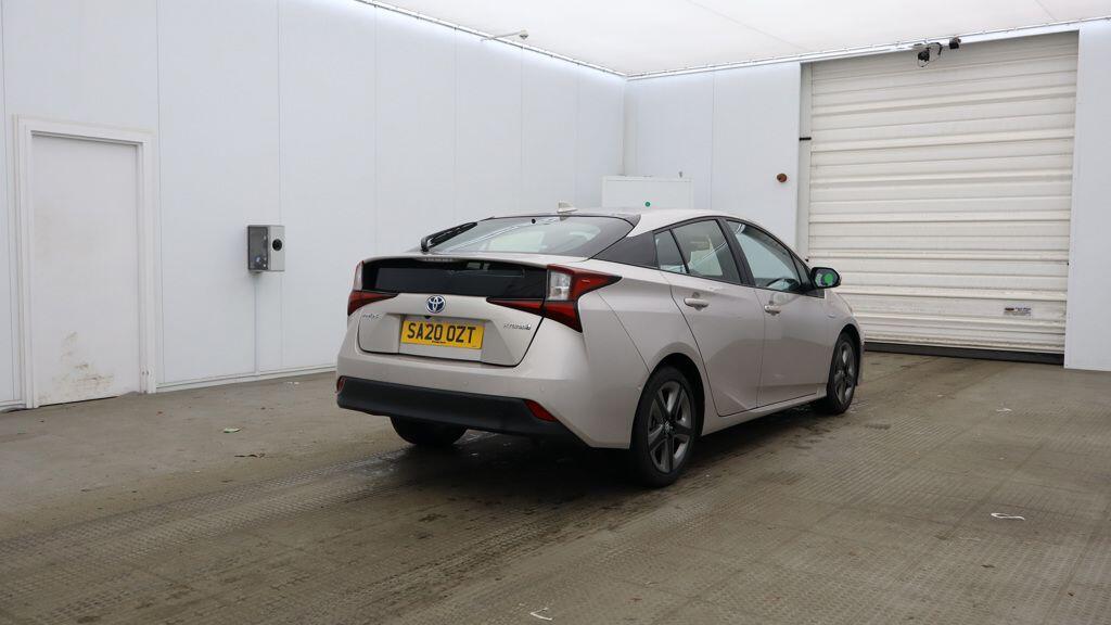 Used Toyota Prius 2020 for sale - 77611738: Photo 4