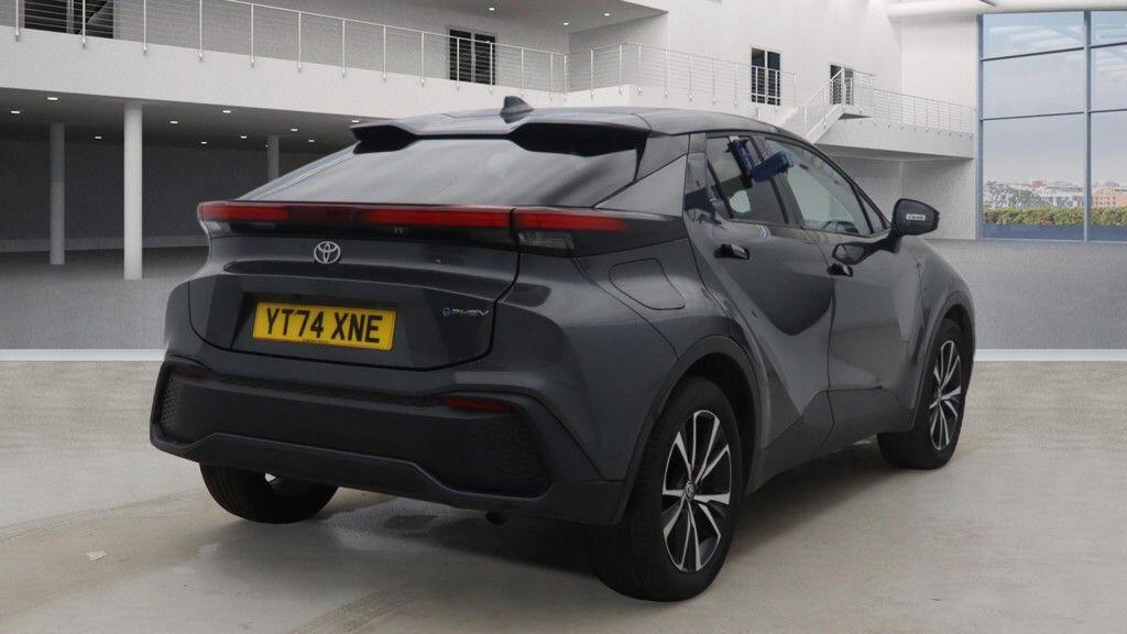 Used Toyota C-HR 2024 for sale - 77737030: Photo 10