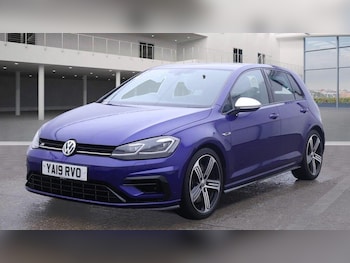 Used Volkswagen Golf 2019 for sale - 76899457: Photo