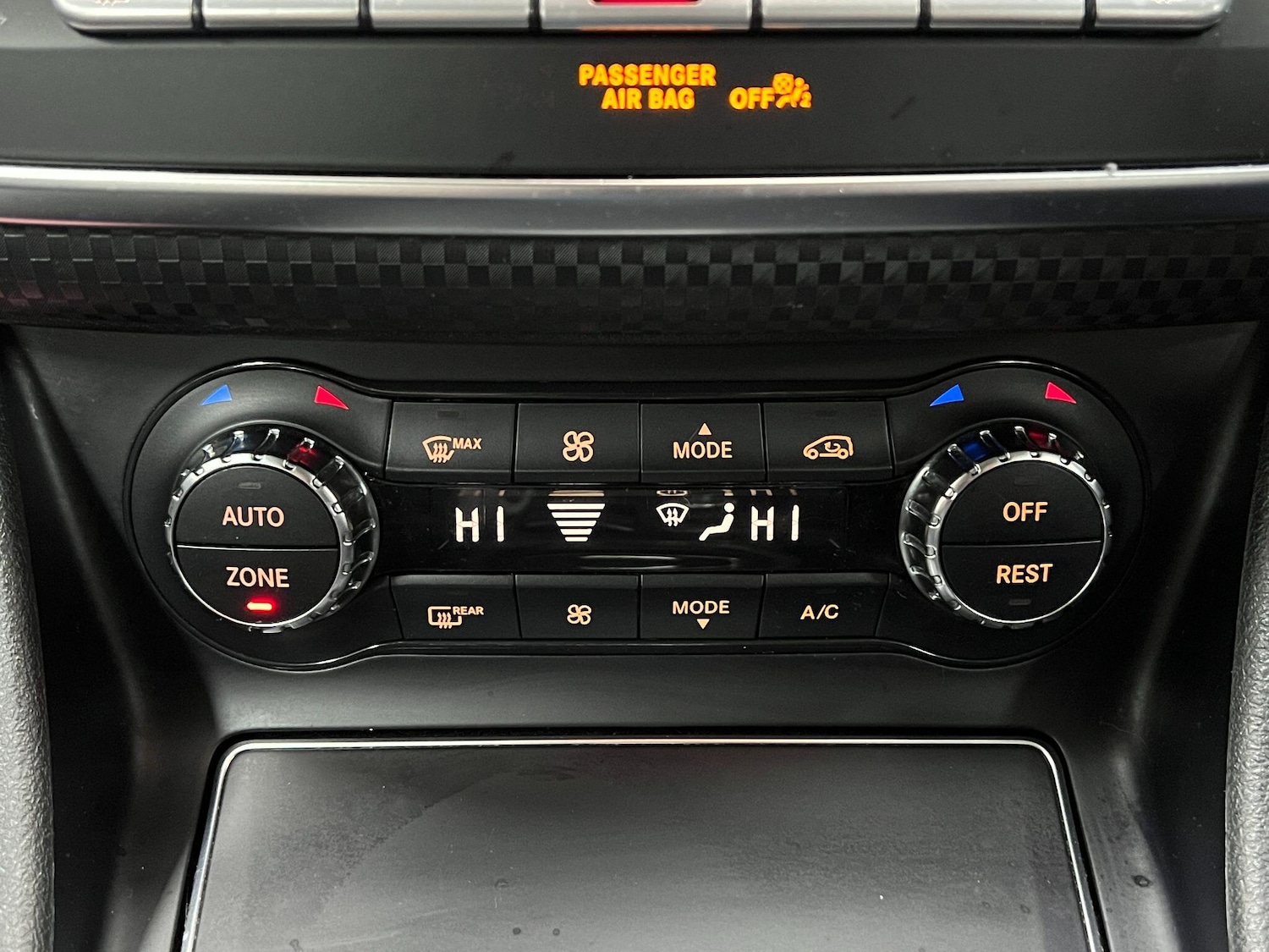 Used Mercedes-Benz A-Class 2017 for sale - 76898232: Photo 29