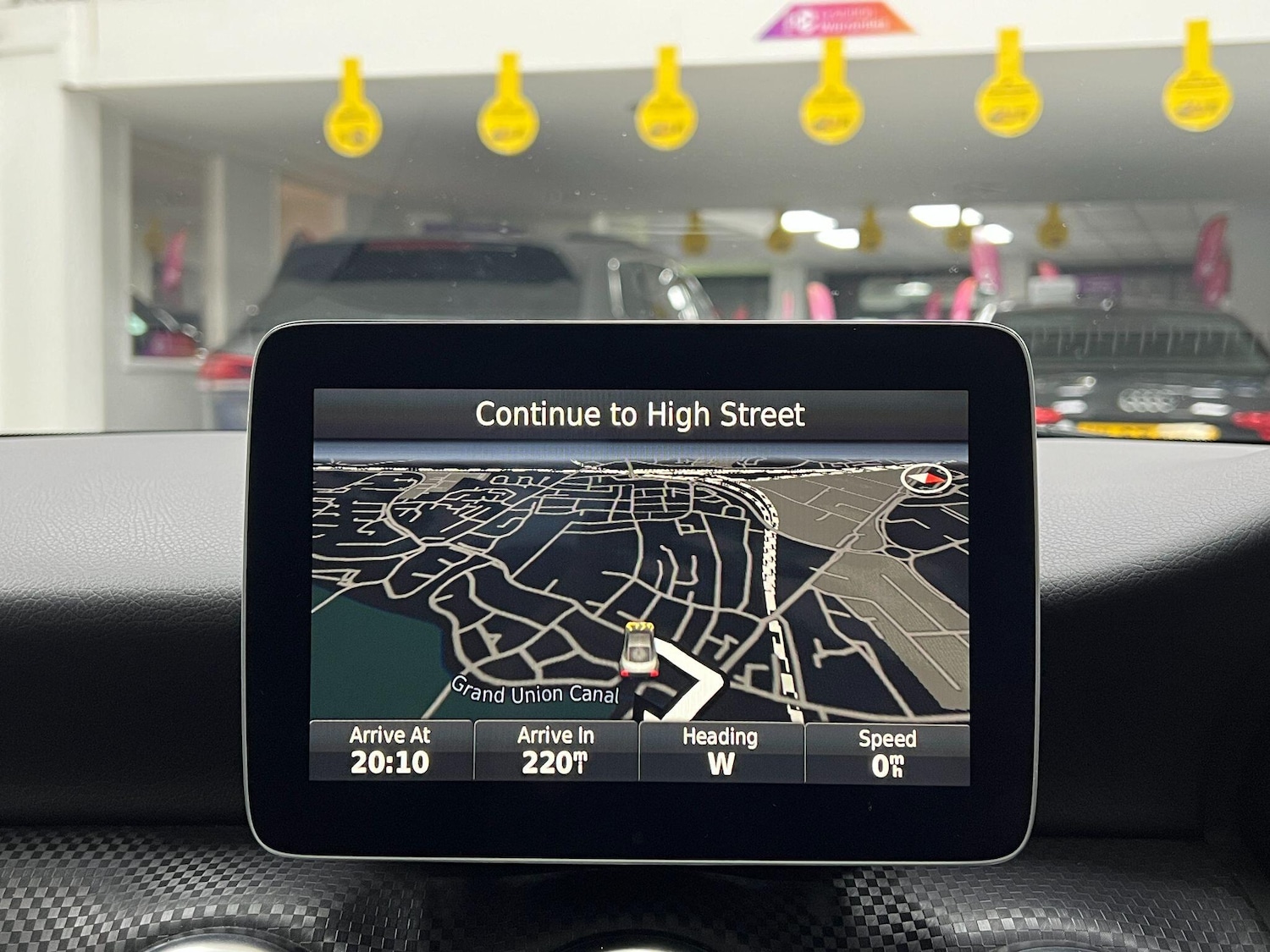 Used Mercedes-Benz A-Class 2017 for sale - 76898232: Photo 3