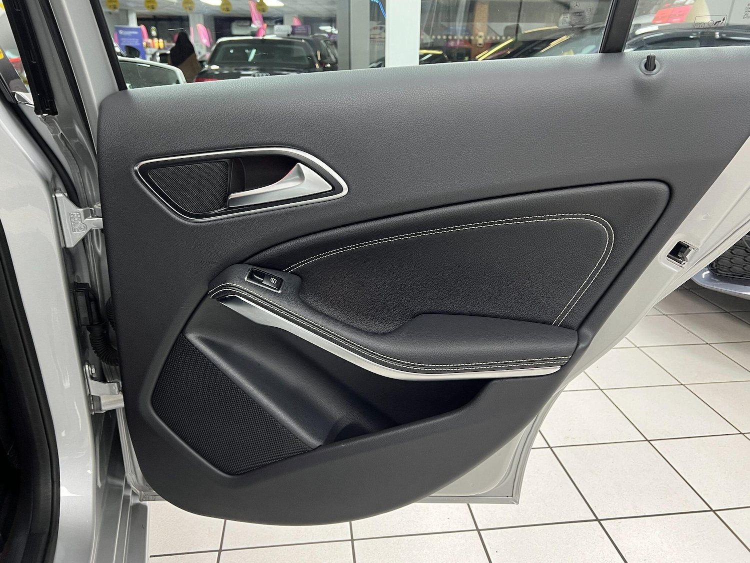 Used Mercedes-Benz A-Class 2017 for sale - 76898232: Photo 38