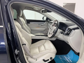 Used Volvo S90 2017 for sale - 79182439: Photo