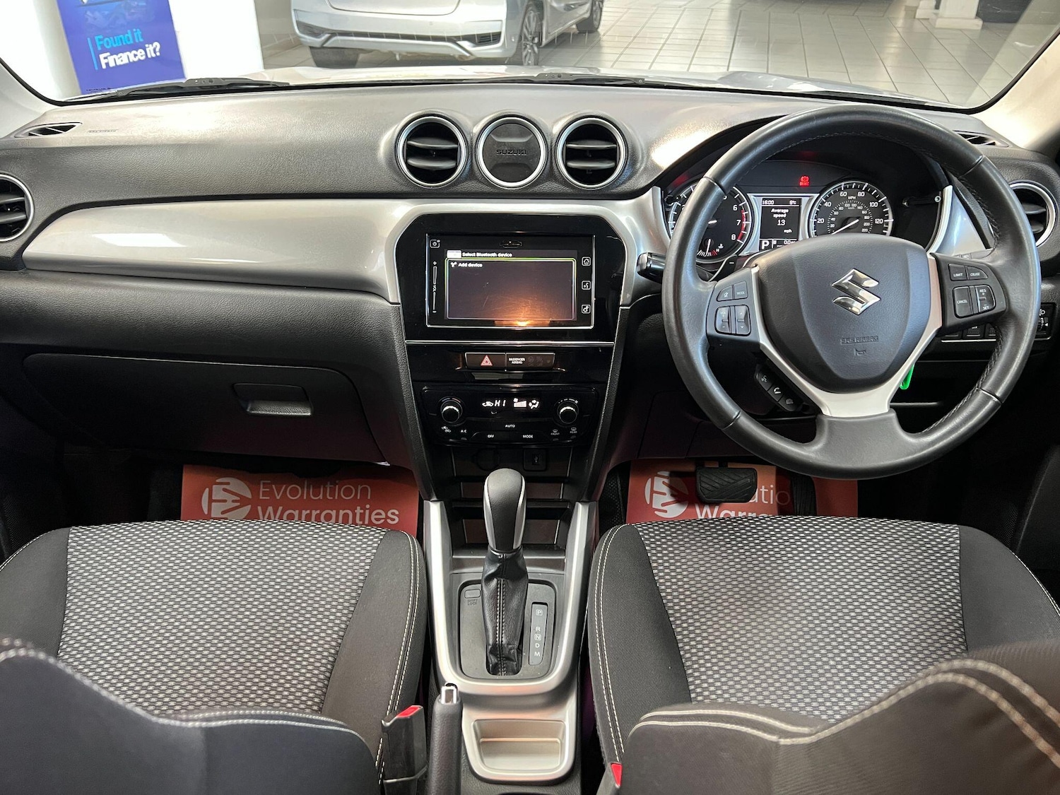 Used Suzuki Vitara 2018 for sale - 76899331: Photo 2
