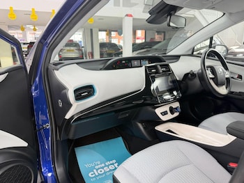Used Toyota Prius 2016 for sale - 78797805: Photo