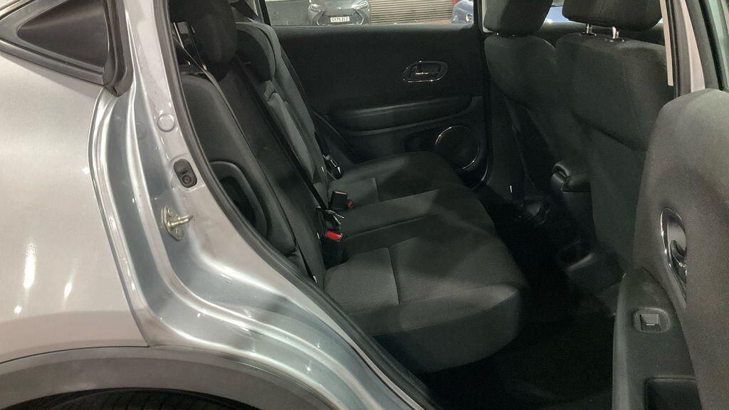 Used Honda HR-V 2017 for sale - 77331867: Photo 17