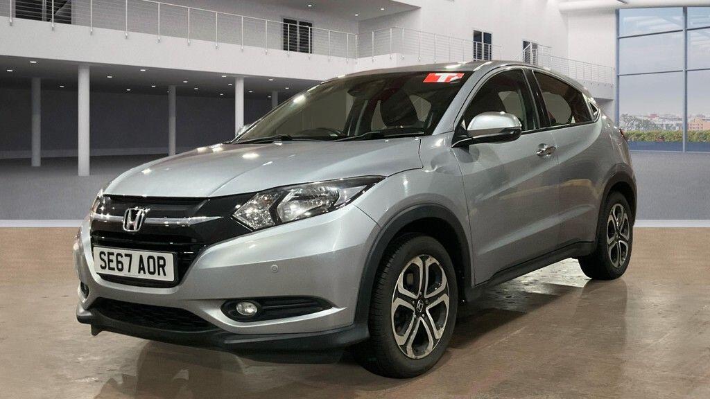 Used Honda HR-V 2017 for sale - 77331867: Photo 3