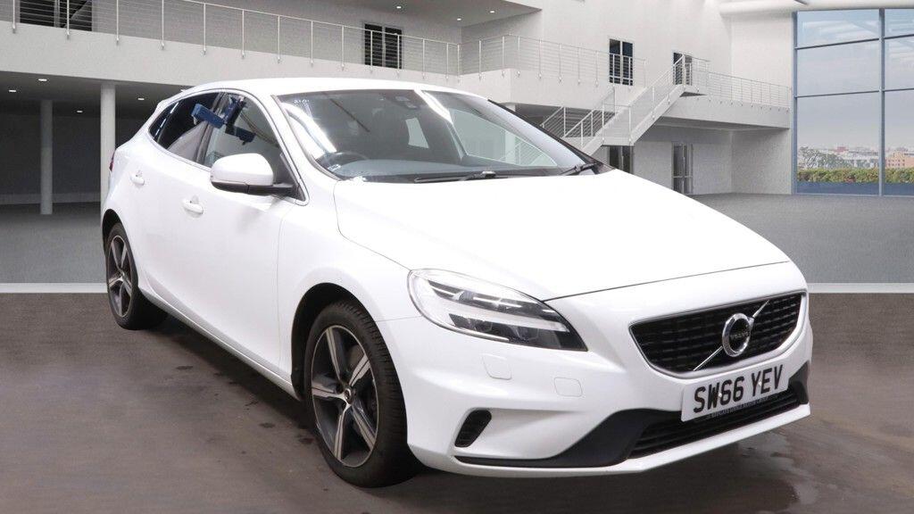 Used Volvo V40 2016 for sale - 76898834: Photo 1