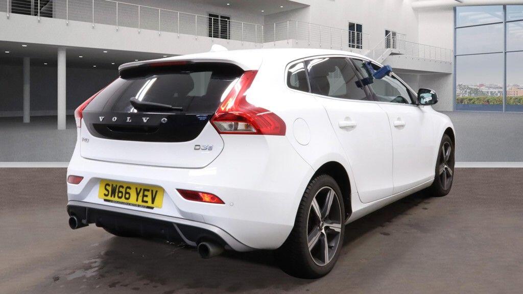 Used Volvo V40 2016 for sale - 76898834: Photo 12